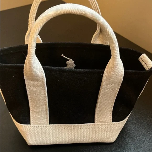 Ralph Lauren Black and White Canvas Tote - Picture 4 of 7
